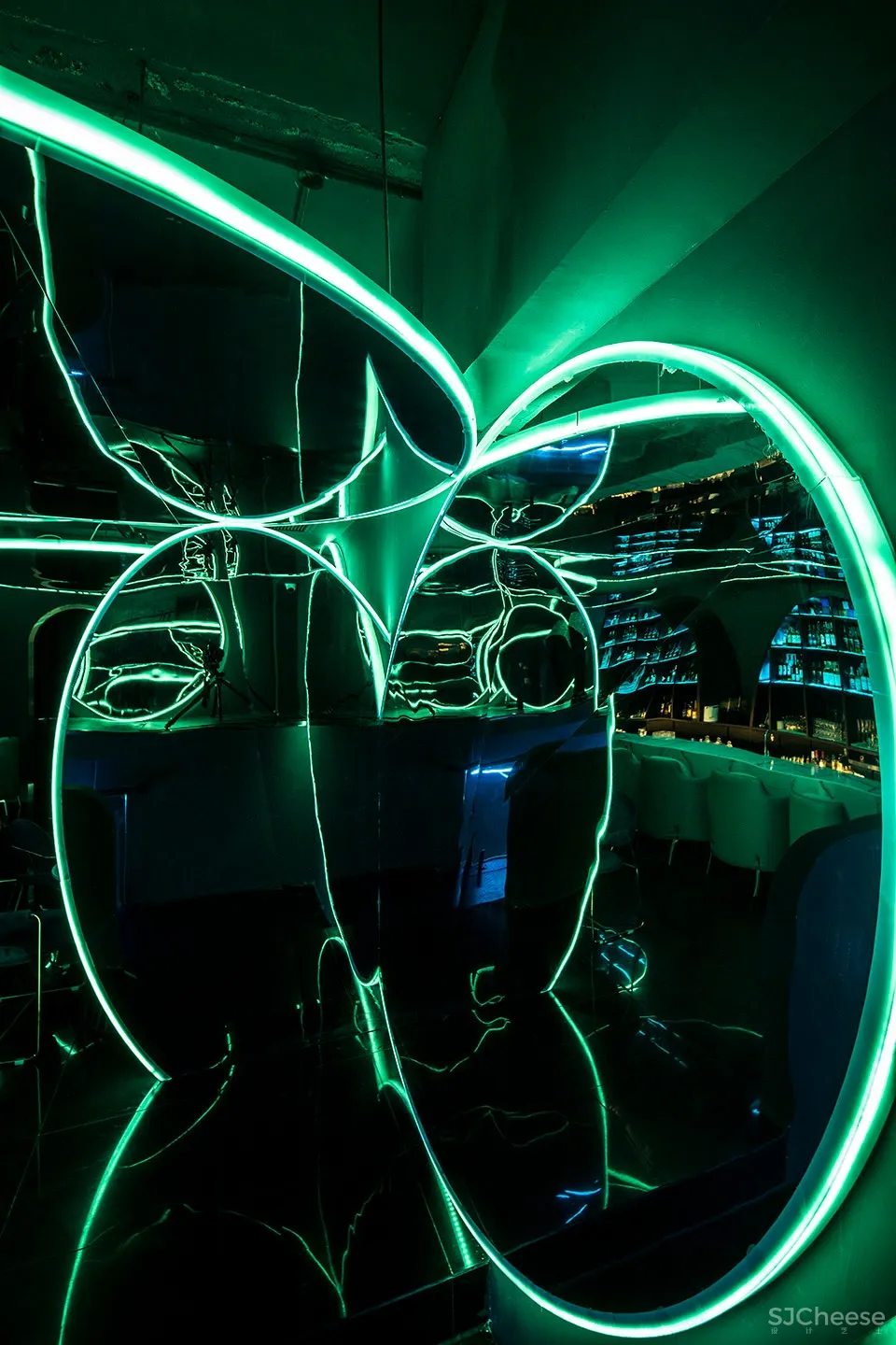 新作 | 南京缐状建筑设计研究室:杭州 噪音银行酒吧