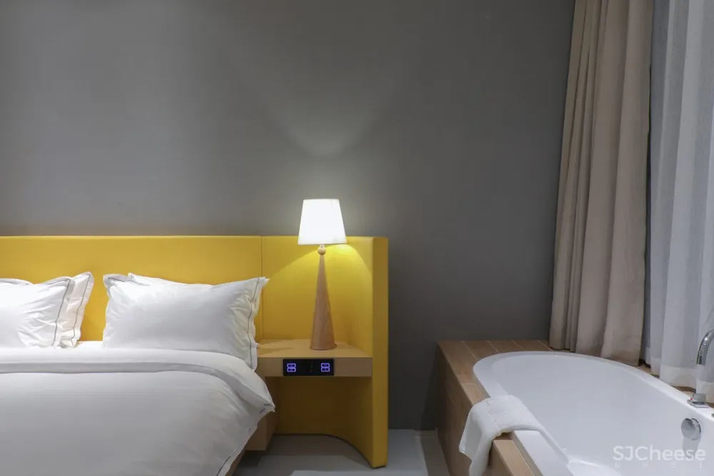 新作 | 西安绽白Jambo艺术酒店,让灵魂住进艺术里