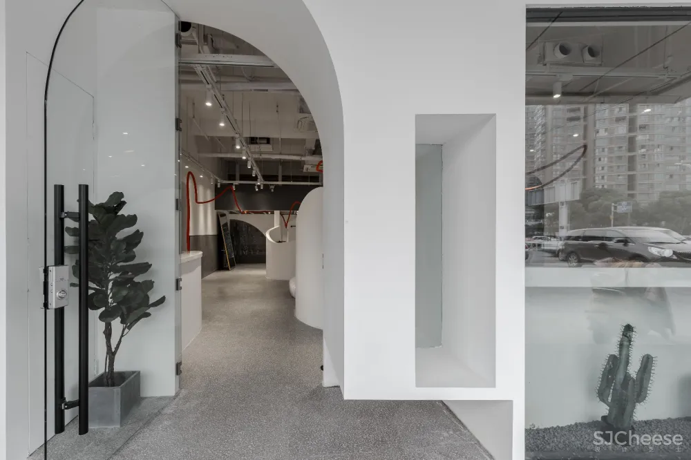 SHOWNI 精品服装店 | 尤格设计