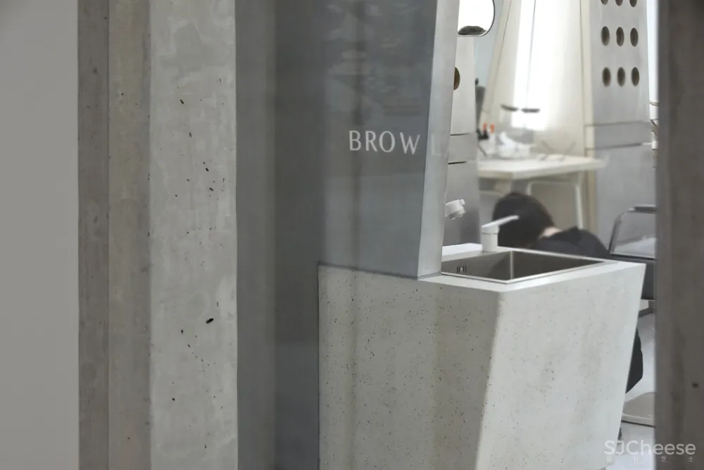 新作 | 阿穆隆设计工作室:北京世贸天阶 “BROW LAB”眉研所