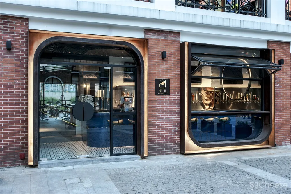 一持工作室 | 老上海油脂厂改造“倾月”酒吧