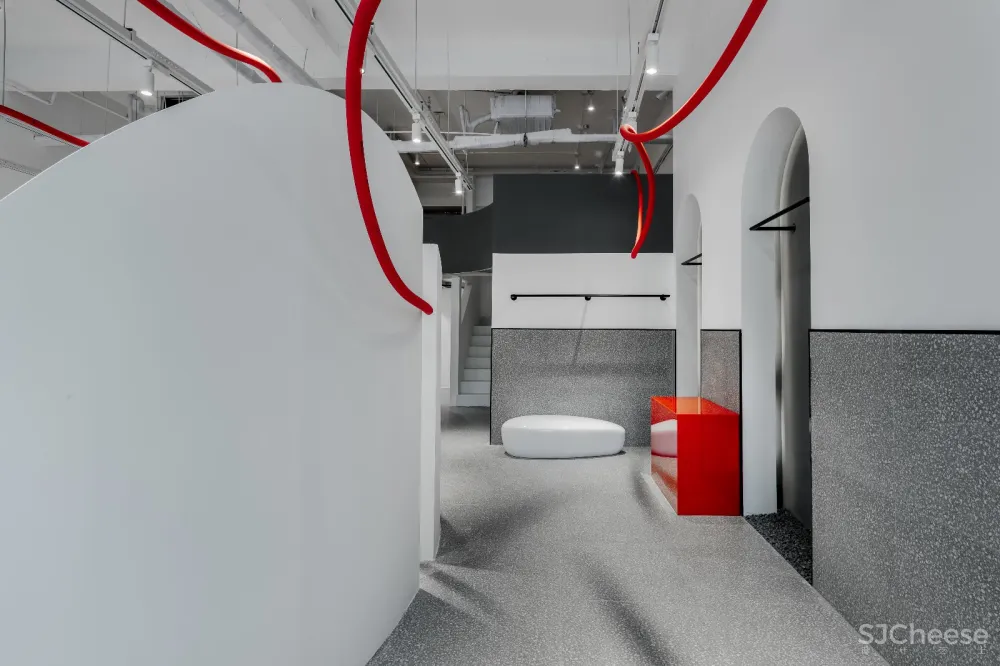 SHOWNI 精品服装店 | 尤格设计