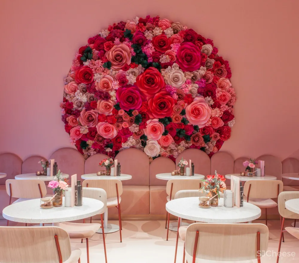 首发 | WeWantMore:Mooy 化妆品店