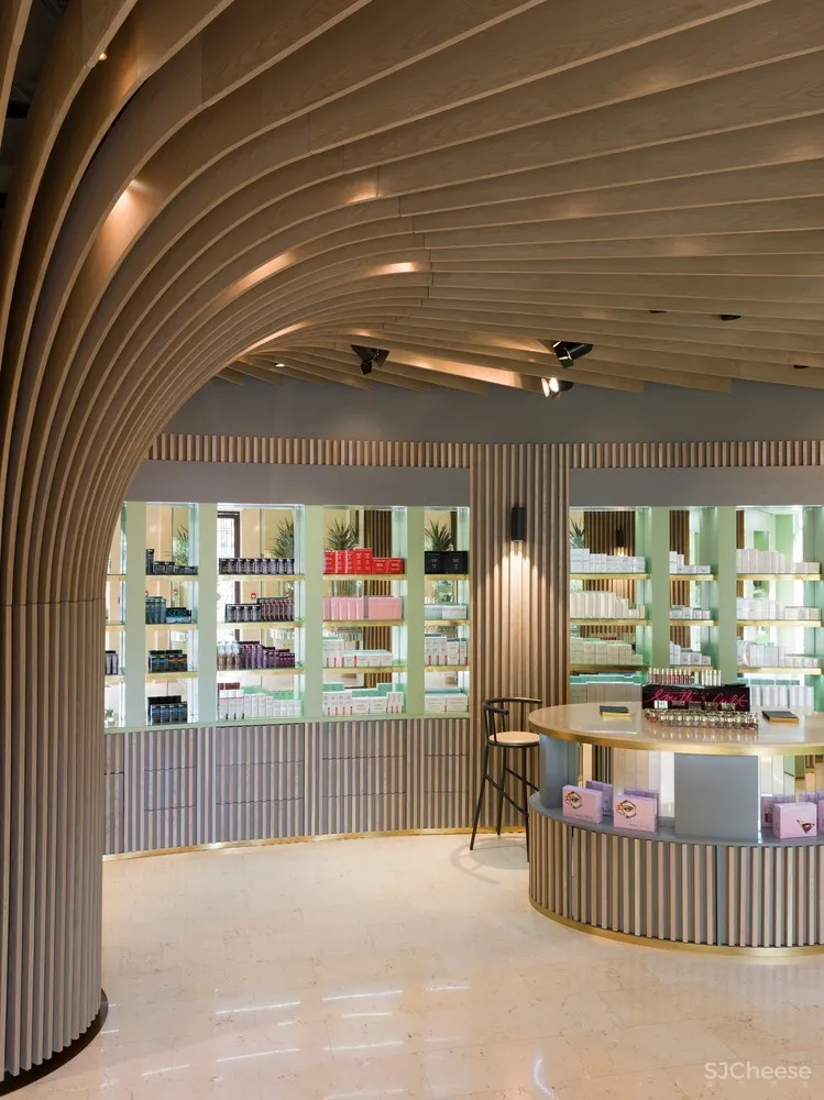 Telli Bio精品店,Arrow architects设计