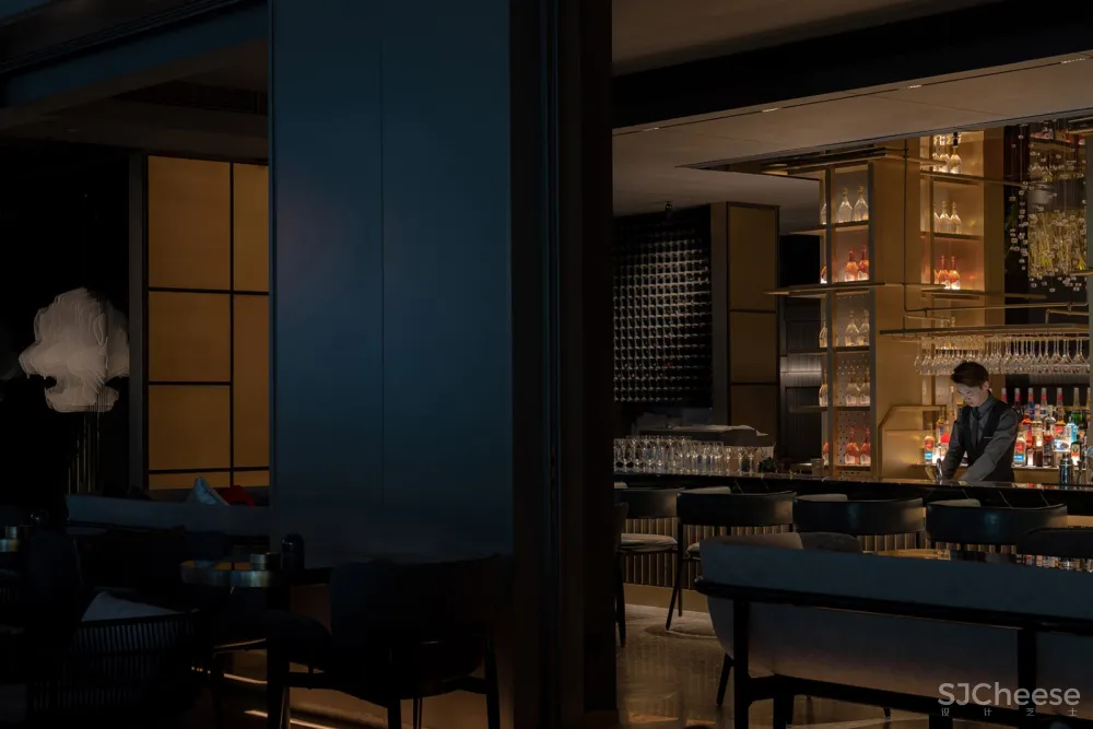 意大利酒馆LA GOCCIA太古里店，成都 / 成都万谦集环境艺术设计