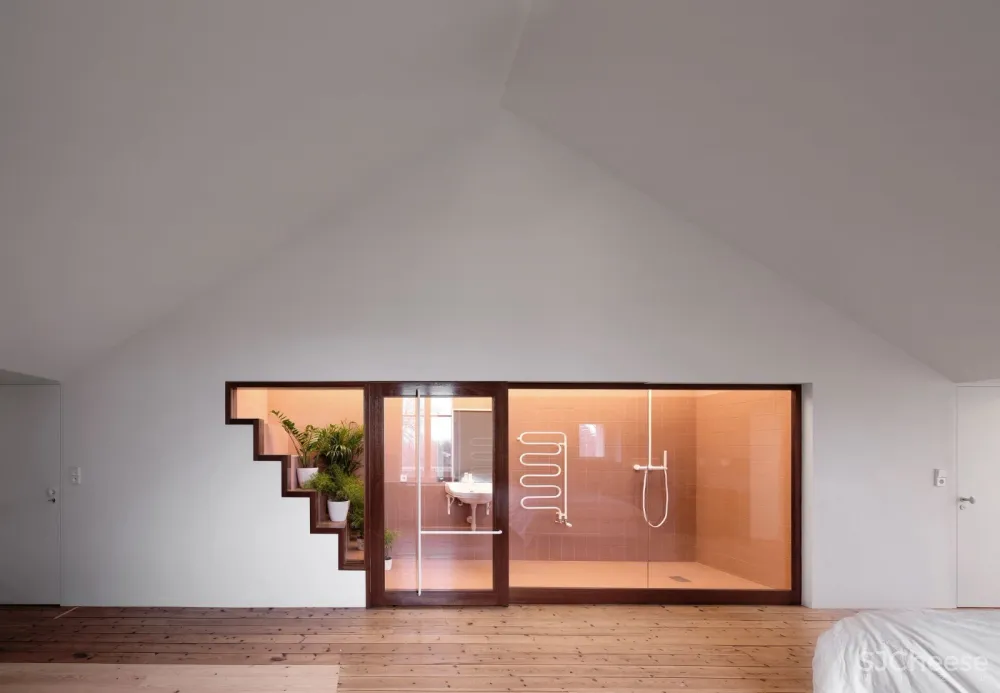 首发 | 布洛赫别墅, Nicolas Dorval-Bory Architectes设计 
<span style="position: relative; bottom: 2px; display: inline-block; vertical-align: middle; margin-left: 8px; width: 20px; height: 20px; background: #ffd914; text-align: center; font-size: 14px; border-radius: 3px;">首</span>