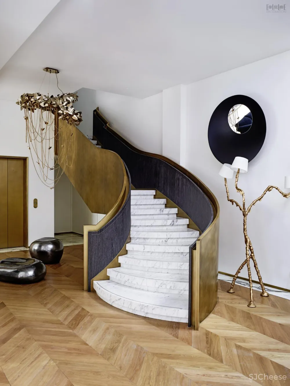 孟也新作|杨坤私宅:我的家不可复制 
<span style="position: relative; bottom: 2px; display: inline-block; vertical-align: middle; margin-left: 8px; width: 20px; height: 20px; background: #ffd914; text-align: center; font-size: 14px; border-radius: 3px;">首</span>