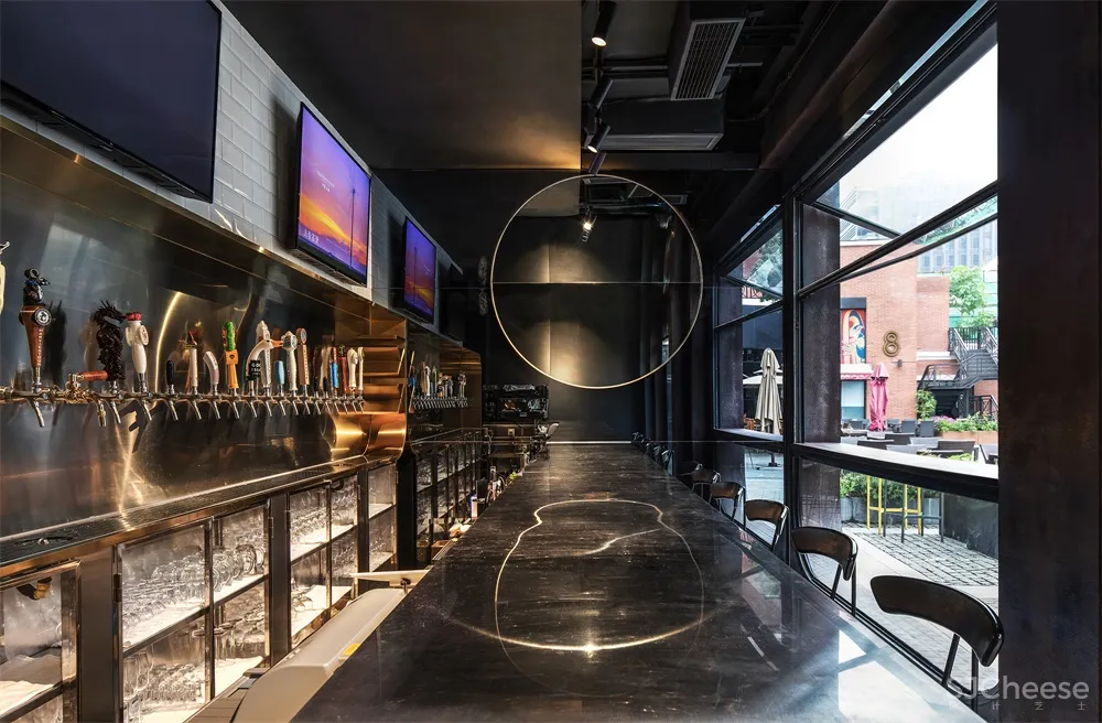 一持工作室 | 老上海油脂厂改造“倾月”酒吧