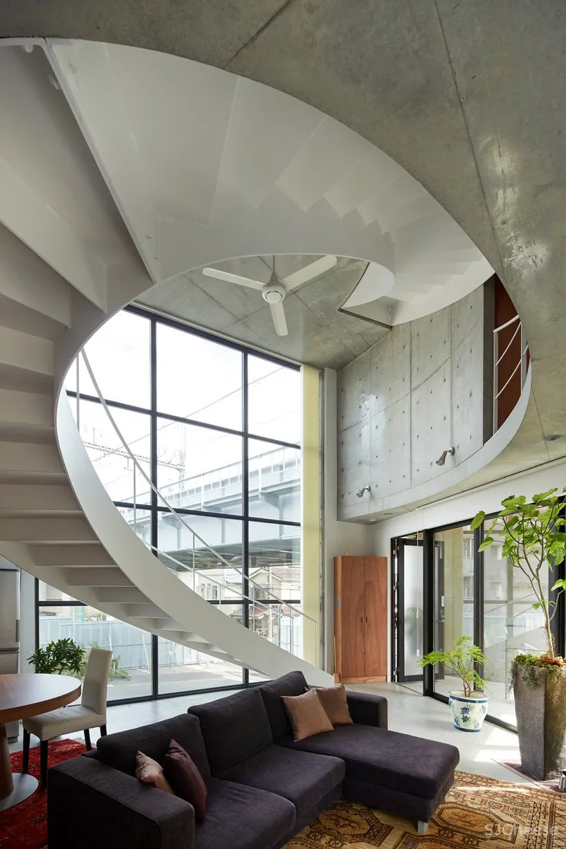 御手洗龍建築設計丨东京stir餐厅+住宅