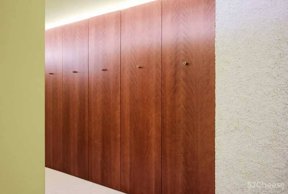 新作 | Studio David Thulstrup:斯德哥尔摩 J. Lindeberg新概念零售旗舰店