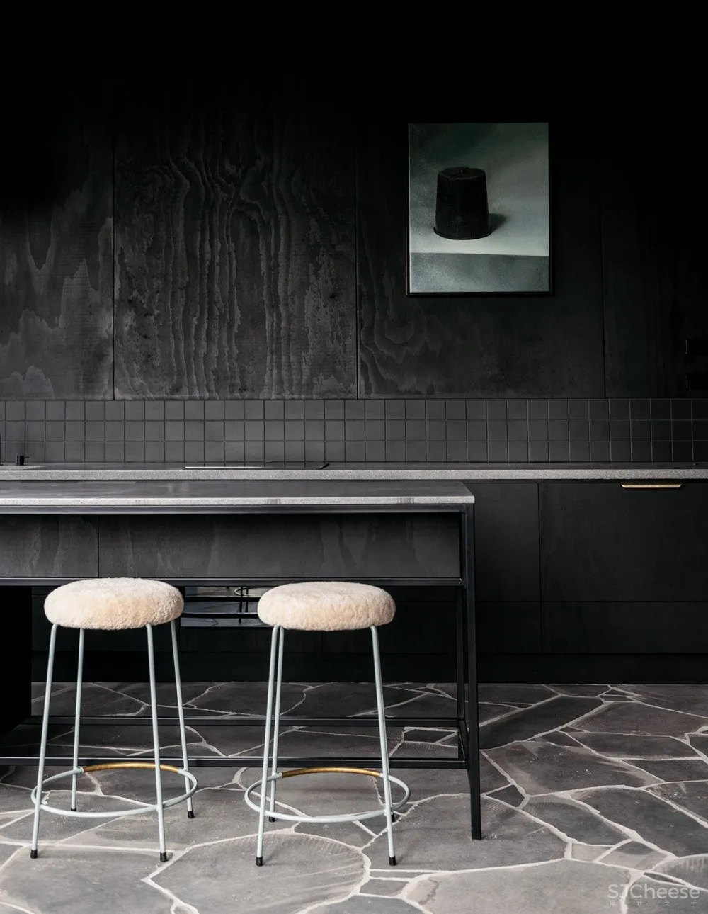 首发 | 建筑师Murray Barke与Lauren Bamford,一座摄影师的简约住宅 
<span style="position: relative; bottom: 2px; display: inline-block; vertical-align: middle; margin-left: 8px; width: 20px; height: 20px; background: #ffd914; text-align: center; font-size: 14px; border-radius: 3px;">首</span>