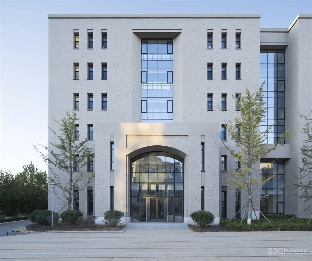 UAD | 大连理工大学管理与经济学部楼