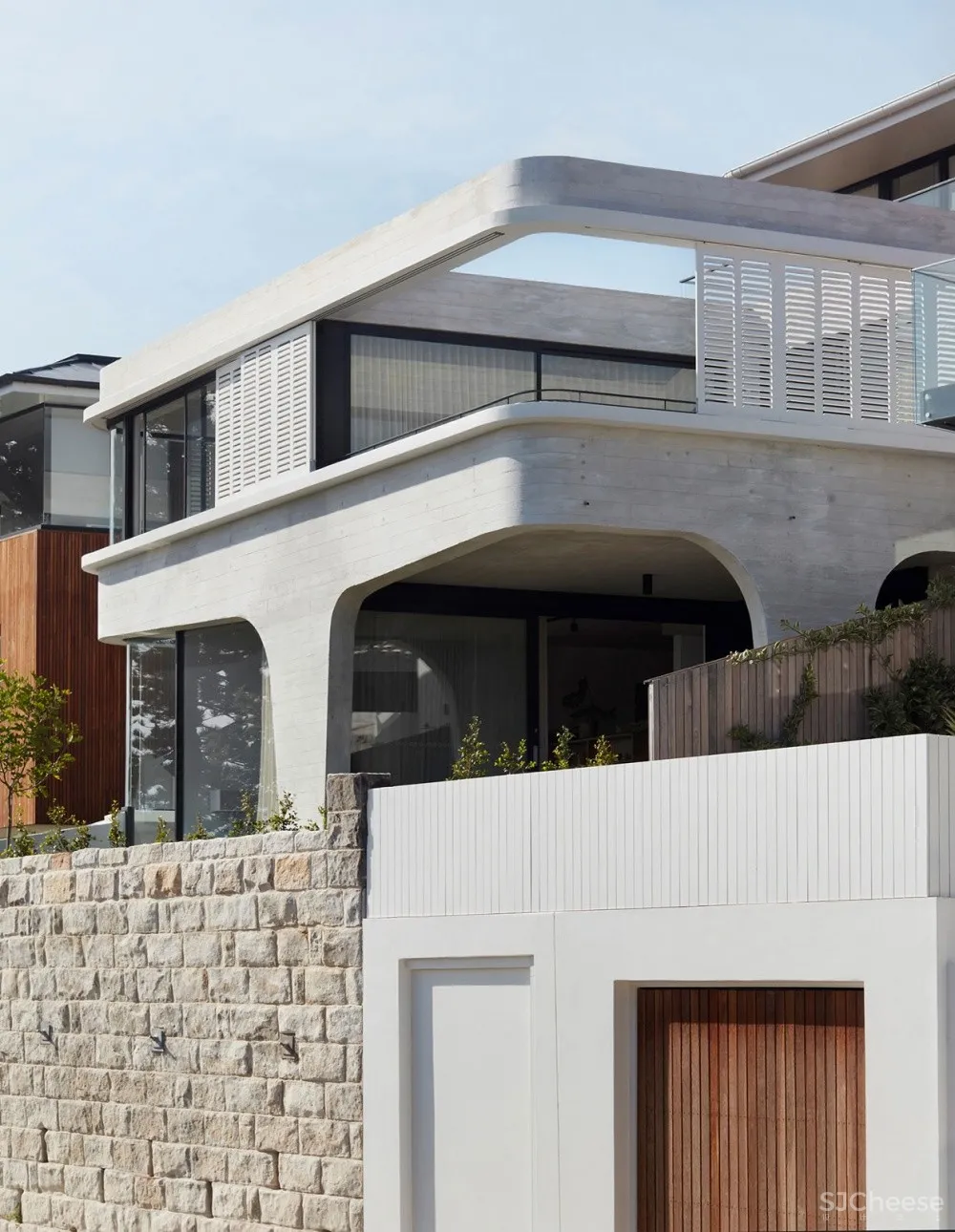 国外住宅 | Luigi Rosselli建筑事务所,海滨混凝土“t型”房屋