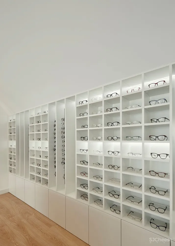 首发 | Bruno Dias Arquitectura:Lena 光学眼镜店