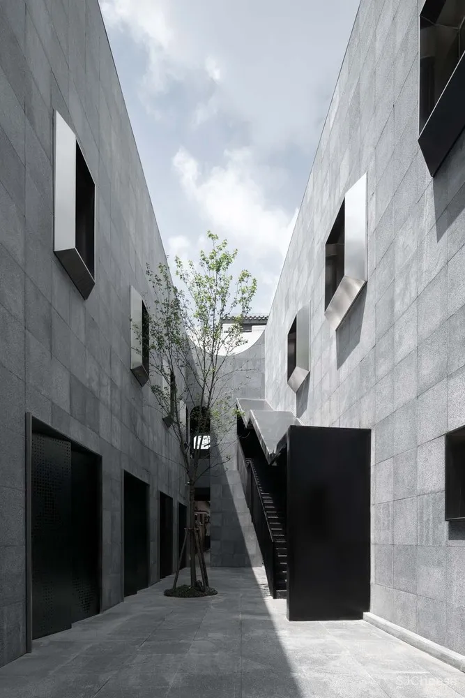 Wutopia Lab:有浪 | 扬州慢×新华书店