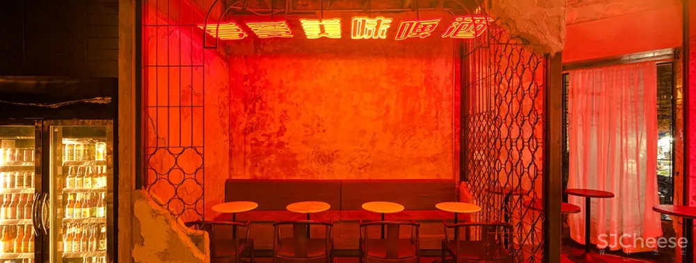 首发 | 泰国曼谷,由Taste Space设计的TAI SOON BAR
