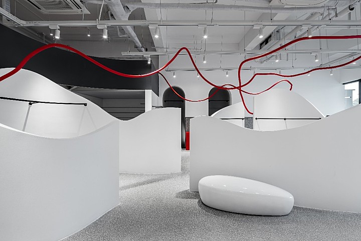 SHOWNI 精品服装店 | 尤格设计