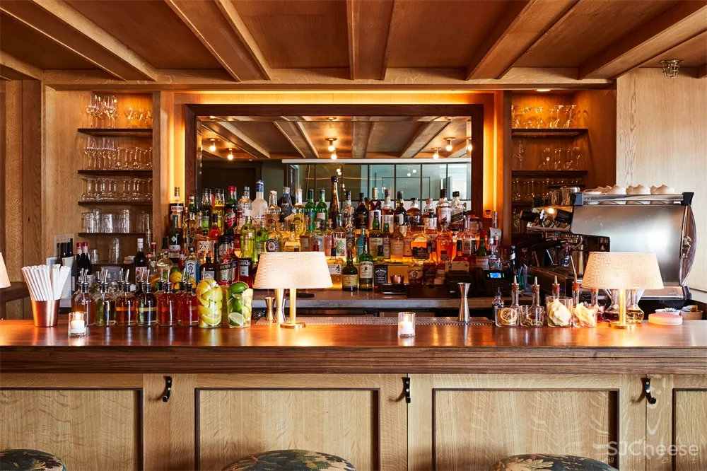 Robert McKinley | 纽约Kinsley精品酒店