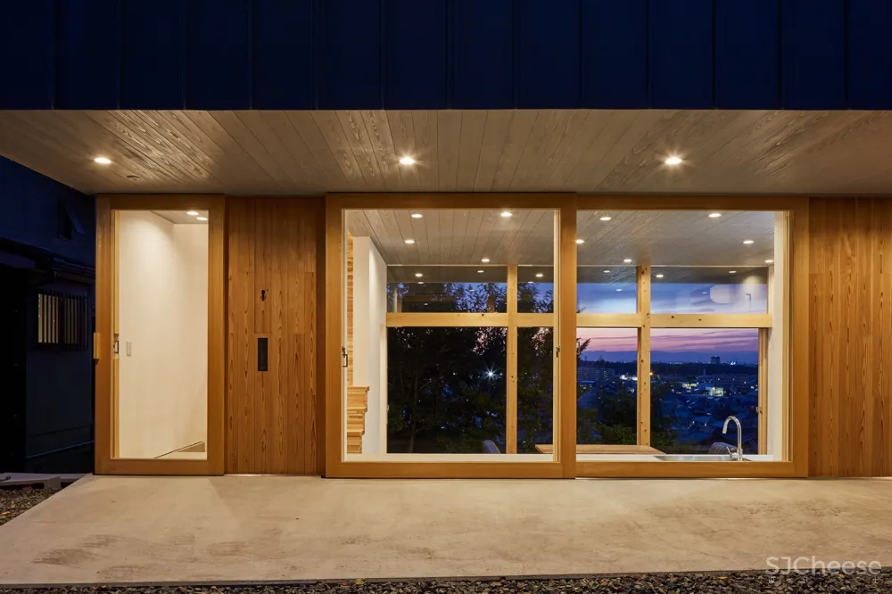 新作 | 三平台住宅,日本 / ihrmk 
<span style="position: relative; bottom: 2px; display: inline-block; vertical-align: middle; margin-left: 8px; width: 20px; height: 20px; background: #ffd914; text-align: center; font-size: 14px; border-radius: 3px;">首</span>