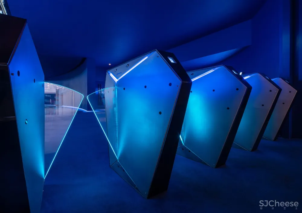 首发 | Alexander Wong设计,画廊给电影院带来一些新奇的东西