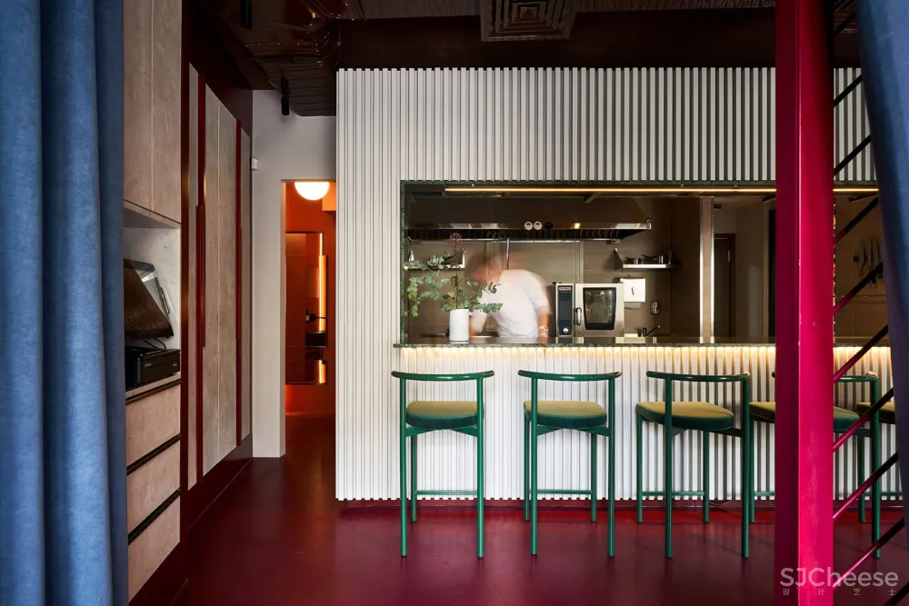 Commons餐厅,莫斯科 / Yuloo Studio