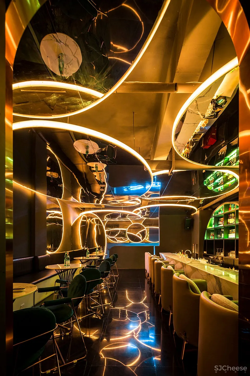 新作 | 南京缐状建筑设计研究室:杭州 噪音银行酒吧