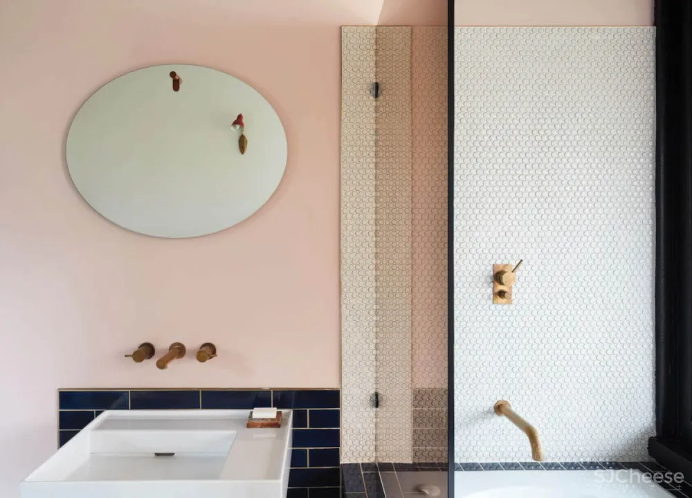 首发 | Amber Road设计工作室,Polychrome House住宅 
<span style="position: relative; bottom: 2px; display: inline-block; vertical-align: middle; margin-left: 8px; width: 20px; height: 20px; background: #ffd914; text-align: center; font-size: 14px; border-radius: 3px;">首</span>