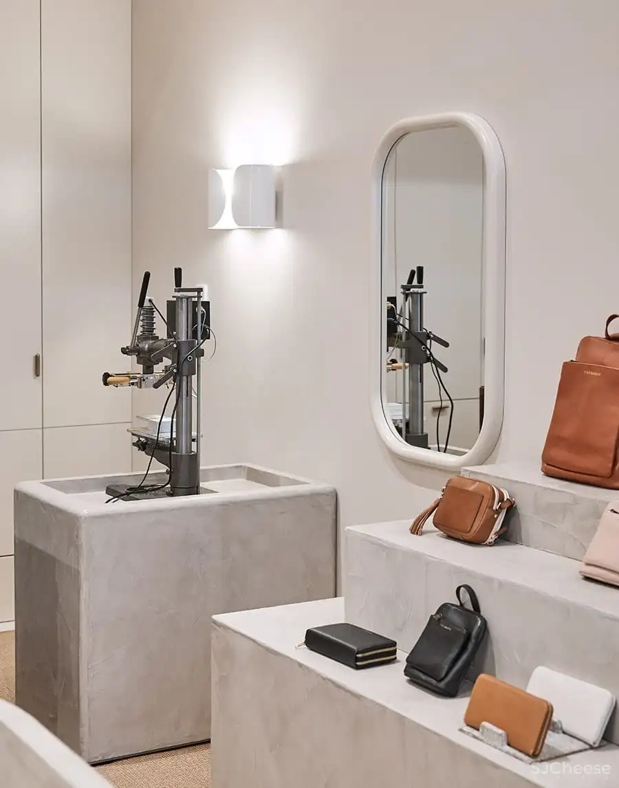 WE ARE TRIIBE | 悉尼The Horse精品配饰小店