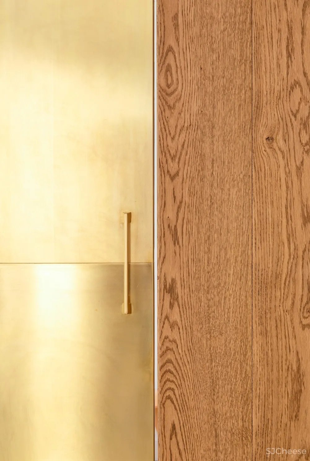 首发 | Raúl Sanchez建筑师剥离巴塞罗那公寓,展示建筑细节