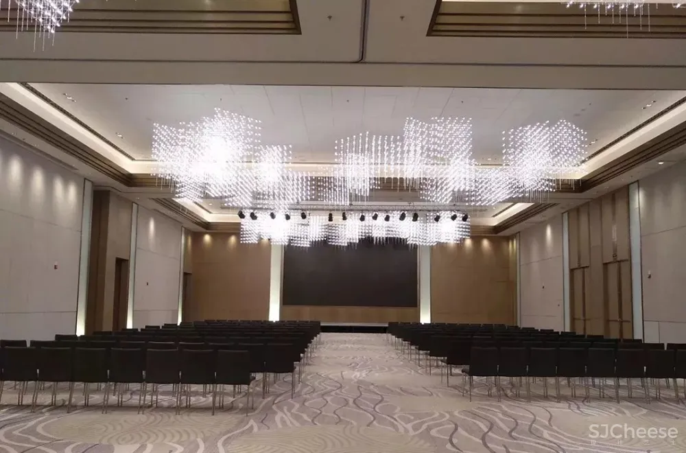 时尚而又古典的万怡酒店设计分享