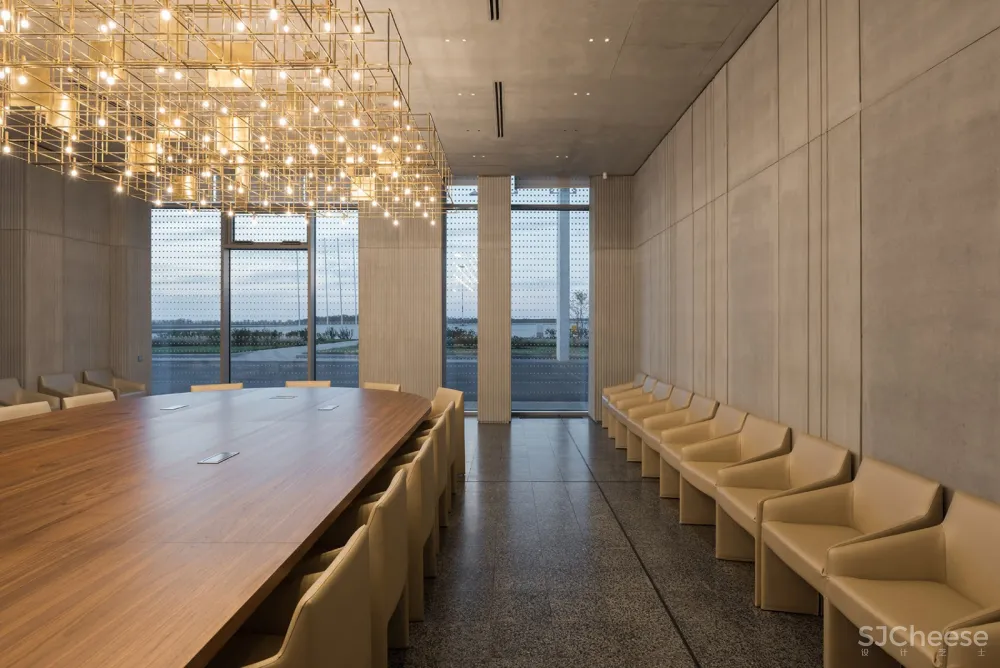 Nefa Architects | 俄罗斯 Platov机场贵宾航站楼