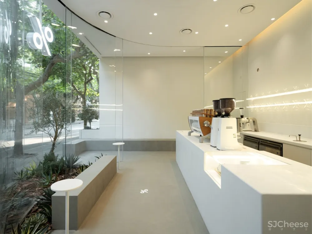%Arabica，上海建国西路店 / B.l.U.E. Architecture Studio