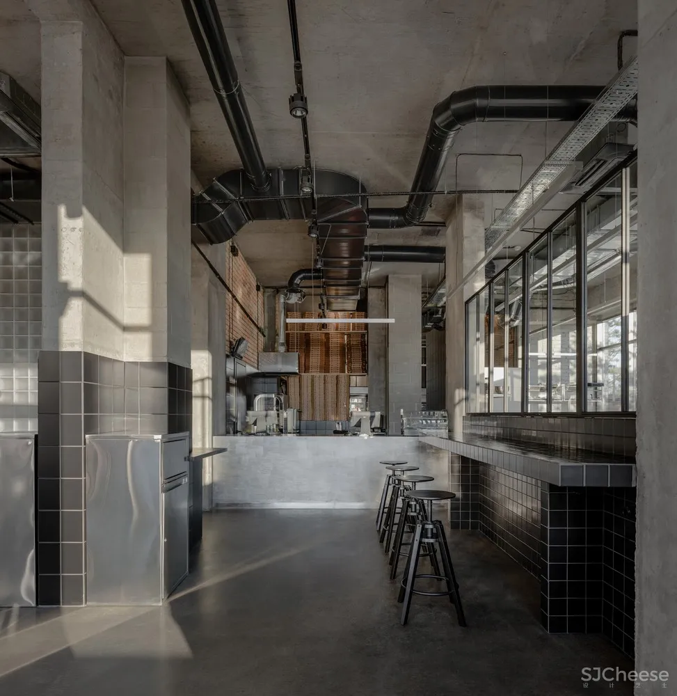 首发 | Palyichuk Olga设计,乌克兰Pomidoros披萨店