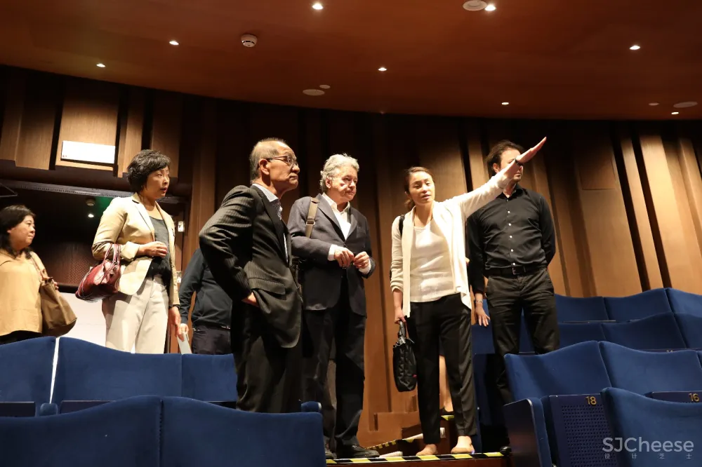 【官方原创】普利兹克奖大师包赞巴克先生中国首作 —上音歌剧院 / Shangyin Opera House