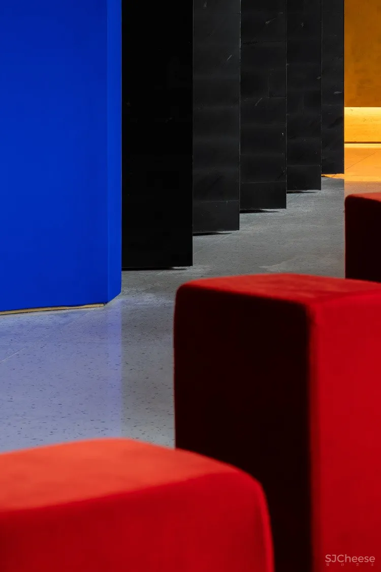 首发 | ‘MORPH 模糊’，一个充满可能性的新社交空间／万社设计