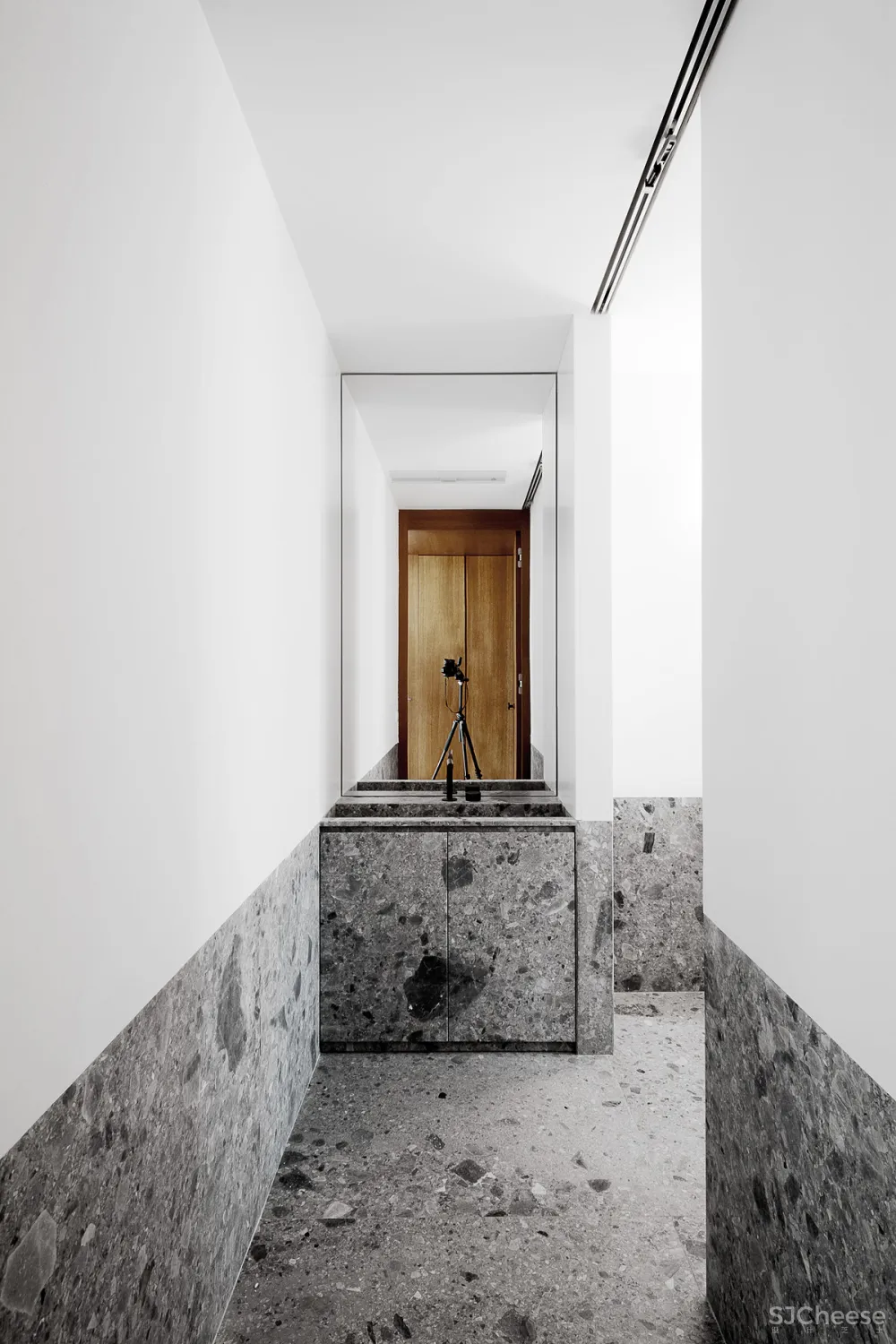 Nicolas Dorvalbory | Apartment P42 , 意大利极简主义住宅