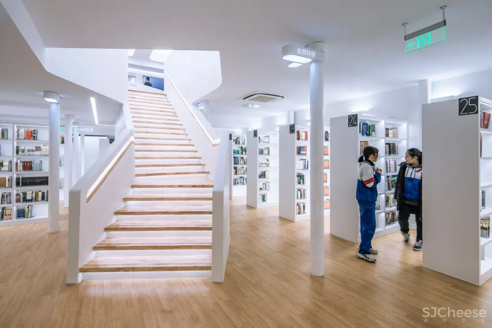 新作 | 回囙建筑：景山学校图书馆改造