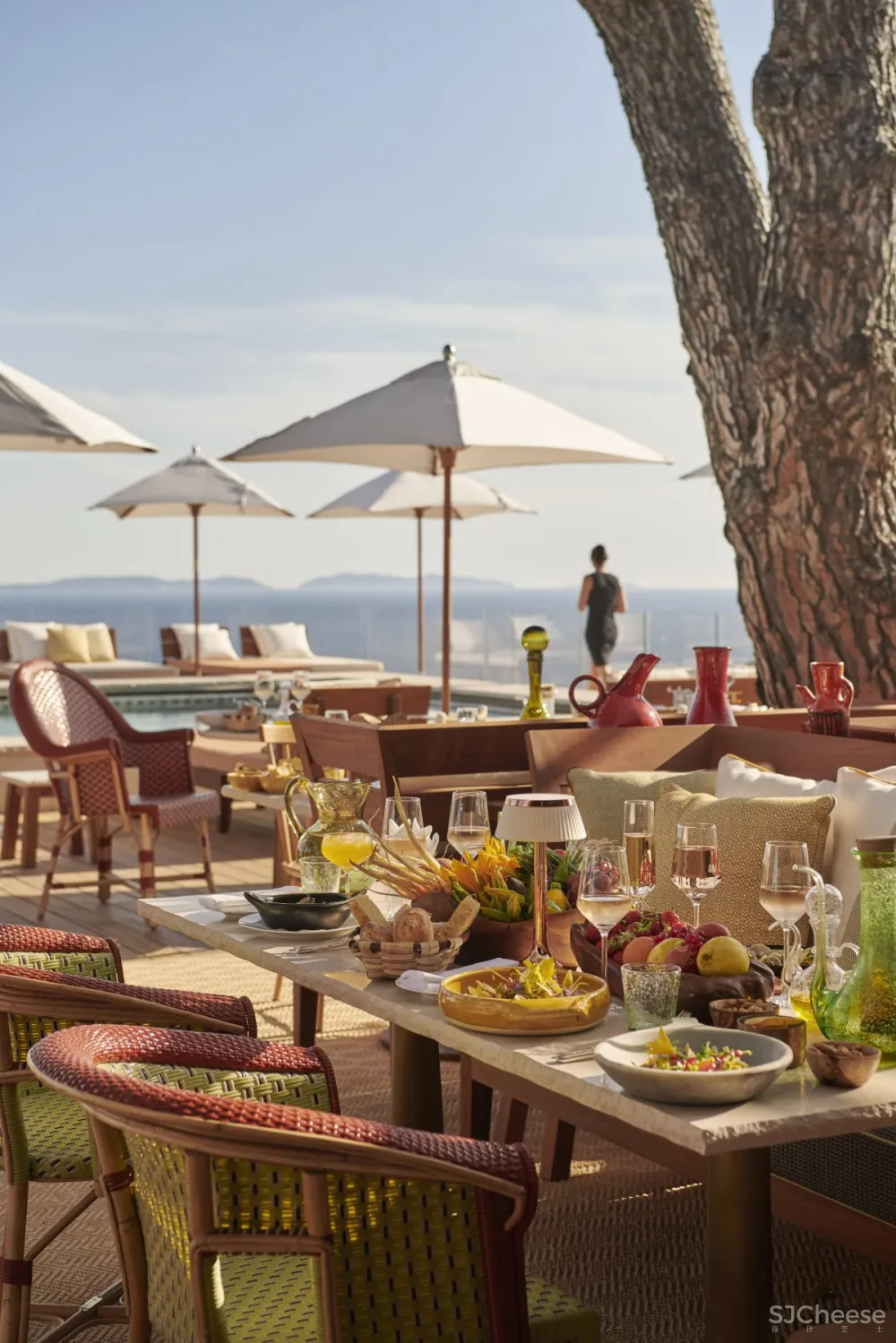 Philippe Starck | Lily of the Valley , 不依附于自然而是适应自然