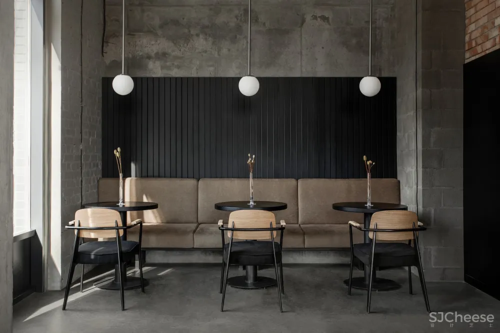 首发 | Palyichuk Olga设计,乌克兰Pomidoros披萨店