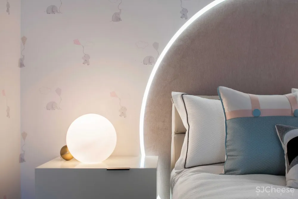 72㎡演绎唯美loft样板房丨殊众设计