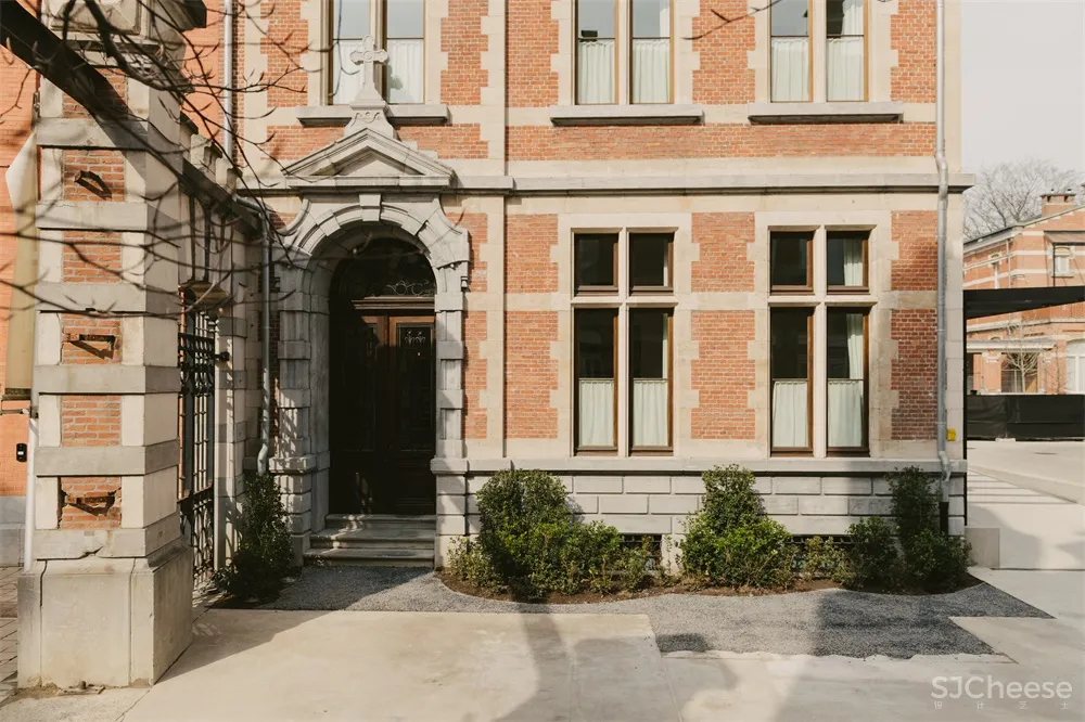 VVDA&WCA l 比利时老建筑改造August酒店