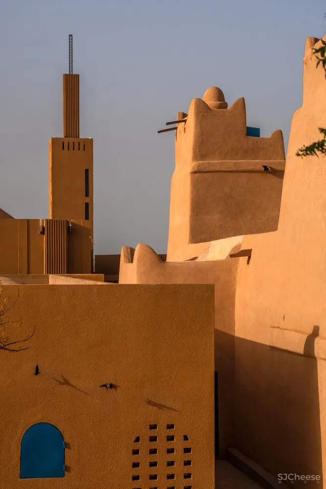 atelier masōmī + studio chahar | 宗教与世俗 HIKMA 图书馆