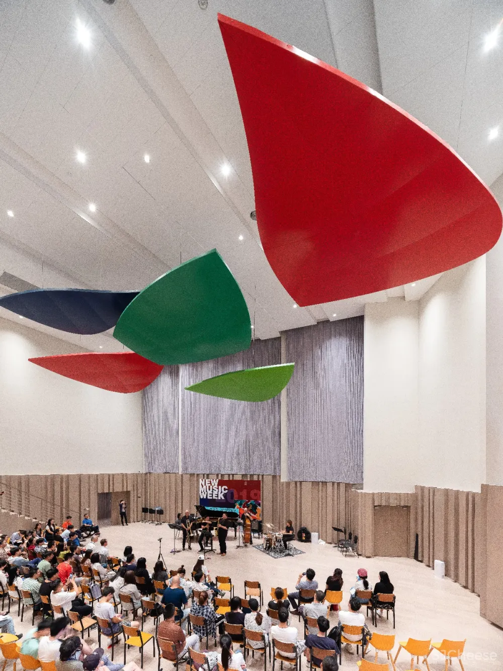 【官方原创】普利兹克奖大师包赞巴克先生中国首作 —上音歌剧院 / Shangyin Opera House