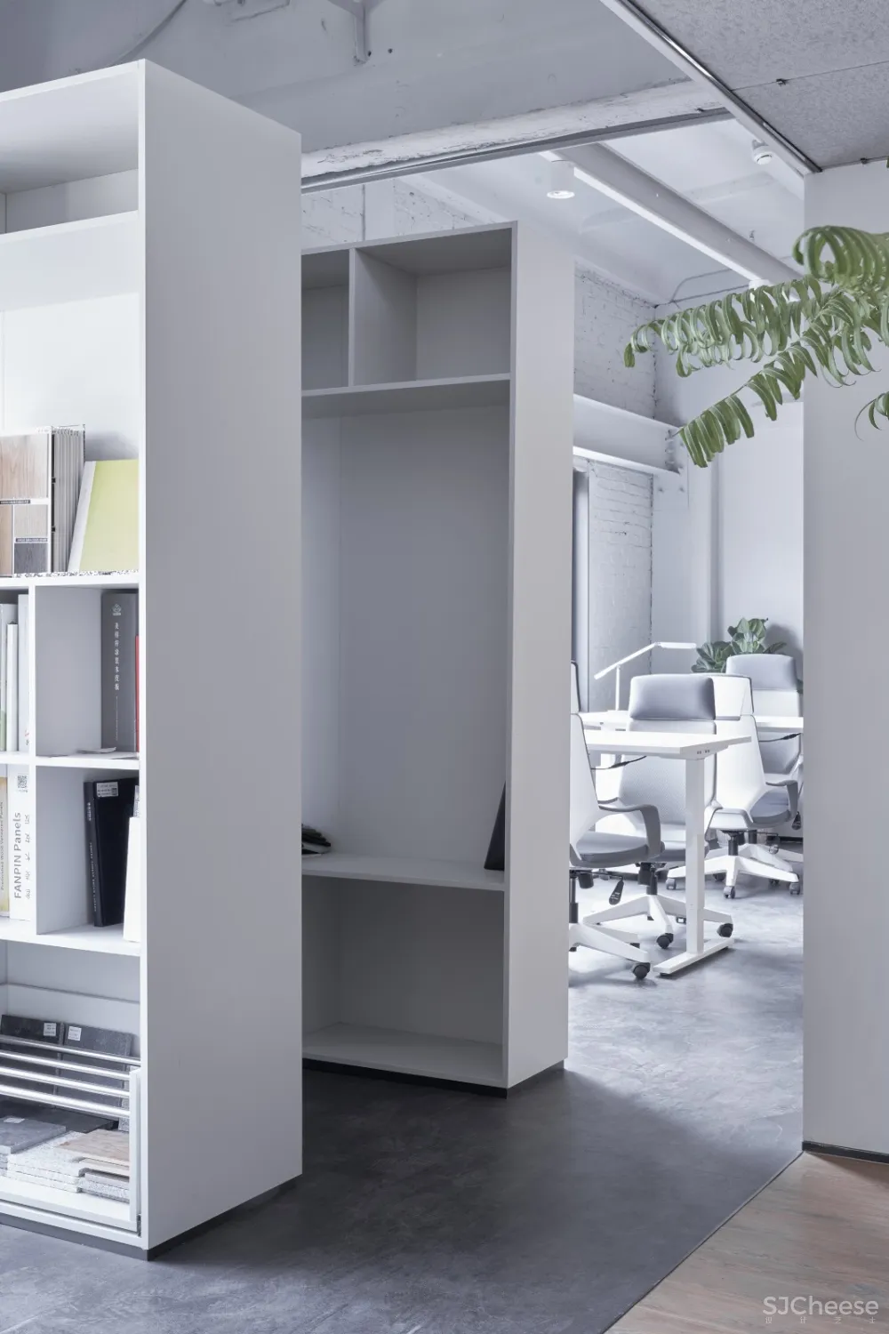 “悠然其间”柒构设计办公空间，福建厦门 / 柒构设计