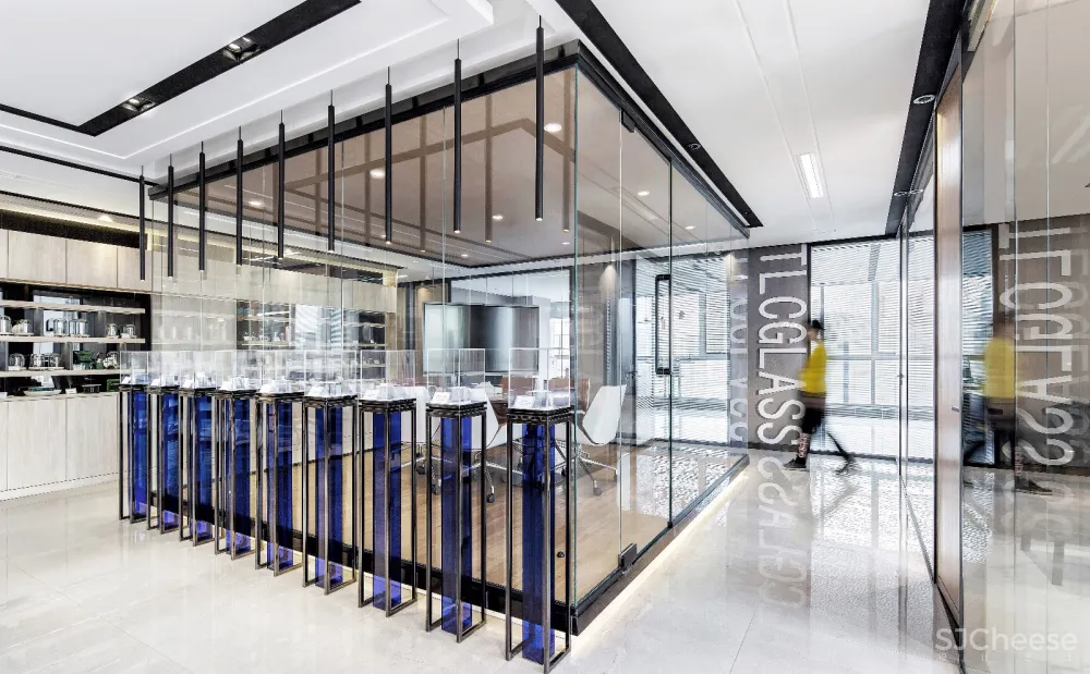 晨升SPATIAL DESIGN-黑白无色-----------引“木”