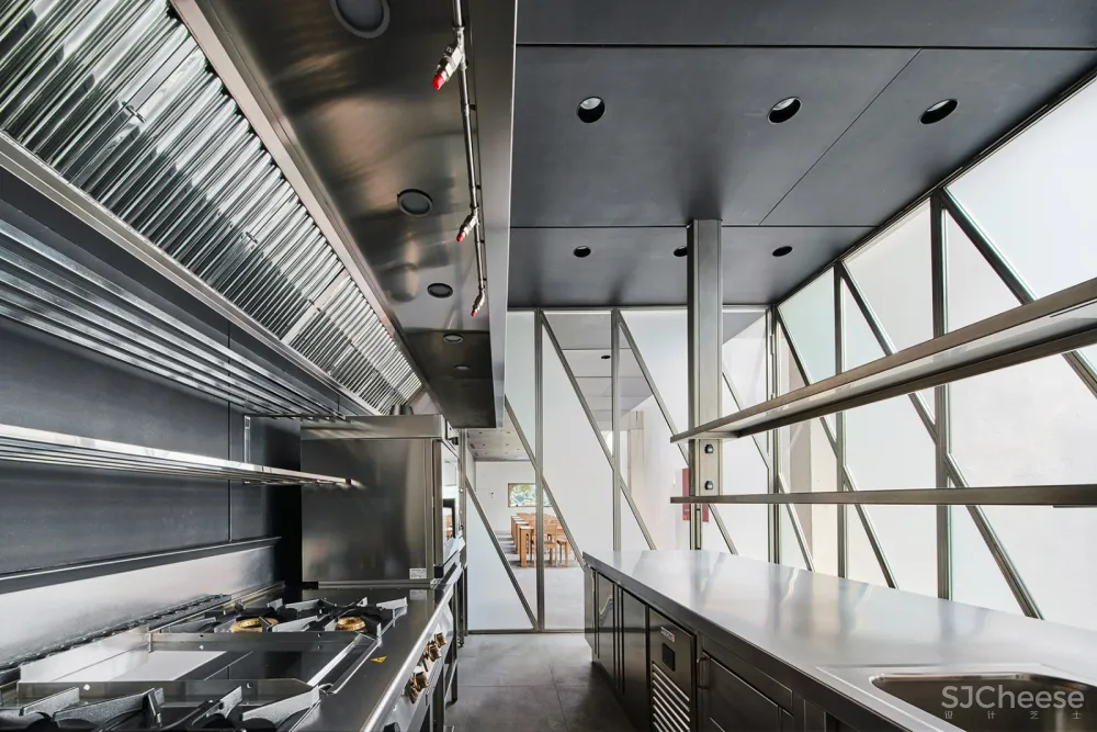 新作 | RAS Arquitectura 西班牙Espai Saó展览及活动空间