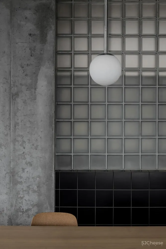 首发 | Palyichuk Olga设计,乌克兰Pomidoros披萨店