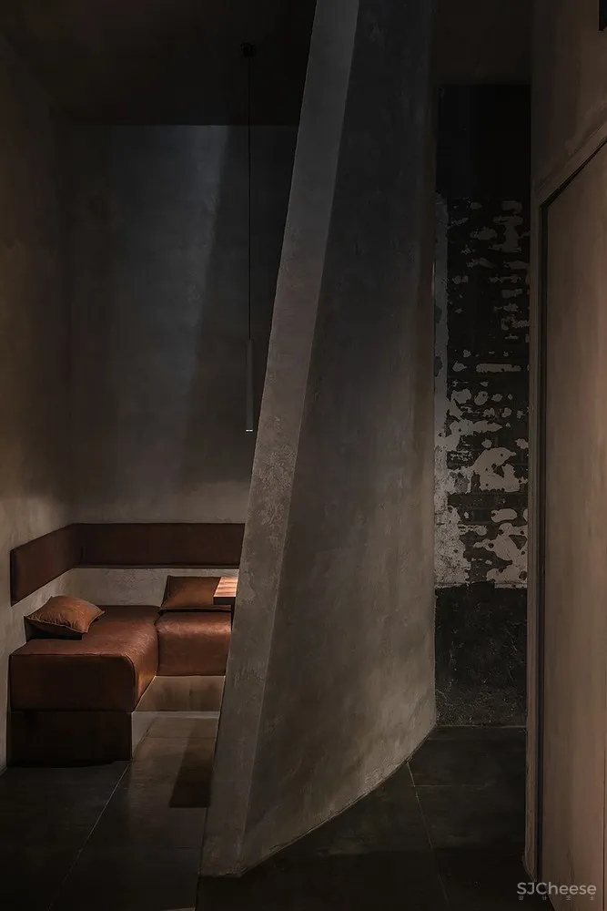 成都酒吧 The Tasting Room / 季意空间设计