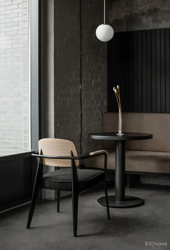 首发 | Palyichuk Olga设计,乌克兰Pomidoros披萨店