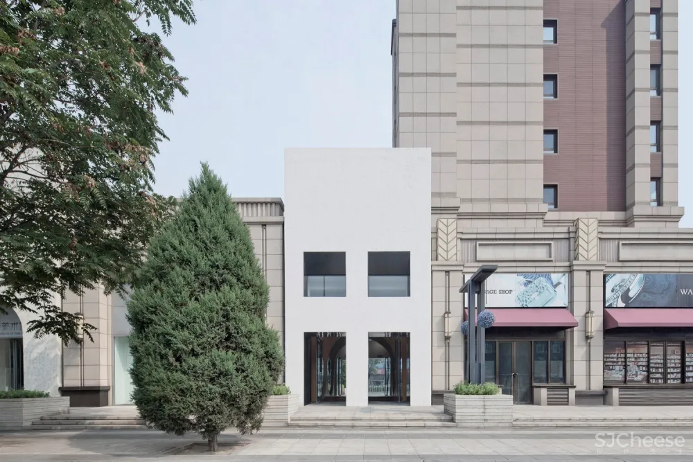 鸿坤艺术活动中心 / 槃达建筑